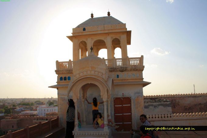 junagarh fort in bikaner Rajasthan, drive directions, travel planner, car trip planne